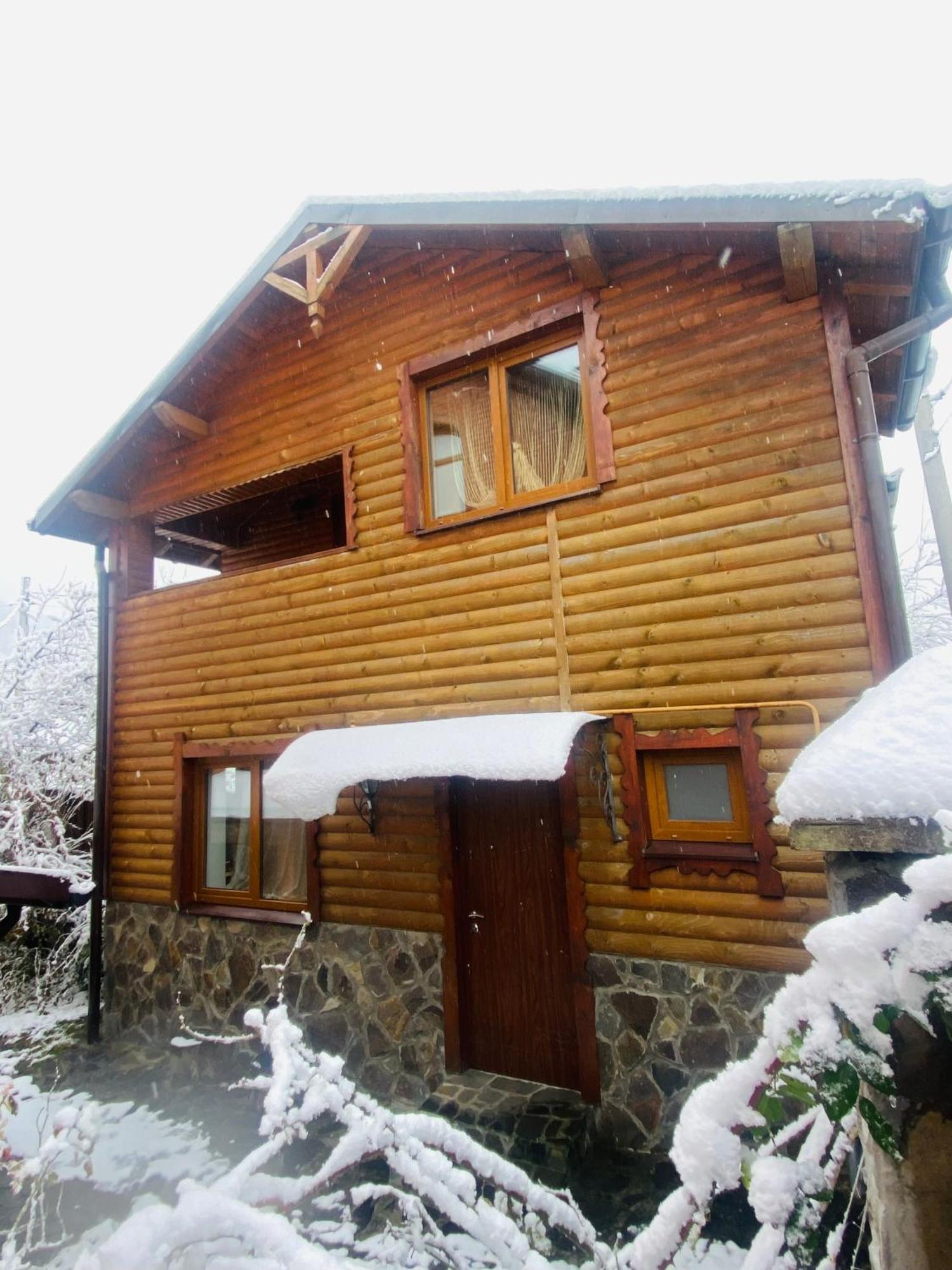 Котедж Гірський Yaremche Ngoại thất bức ảnh